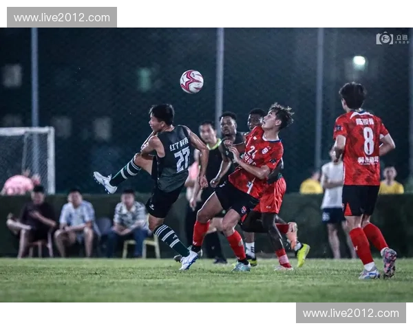 西甲联赛实时赛事直播 热点分析与精彩回顾